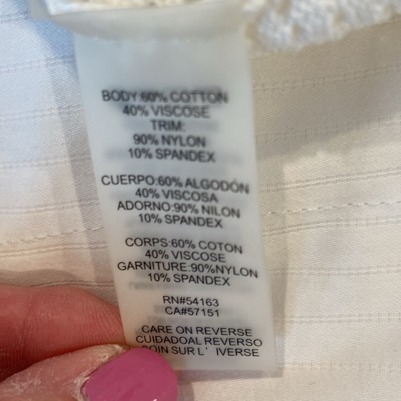 Calvin Klein Cream Top. Size S - Picture 5 of 5